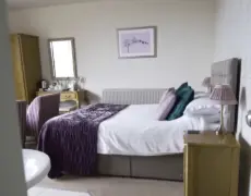 Descubre el encanto del turismo rural en The Castle Hotel, Bishop’s Castle: una experiencia única de viaje
