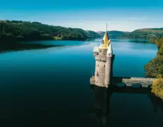 Descubre el encanto del turismo en Gales: The Lake Vyrnwy Hotel & Spa Llanwddyn