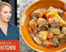 Descubre el delicioso Mutton and Turnip Stew en tu próximo viaje gastronómico