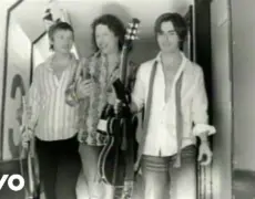 Descubre la magia de The Stereophonics en tu próximo viaje de turismo musical