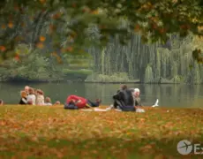 Descubre los encantos de St. James’s Park en tu viaje de turismo a Londres