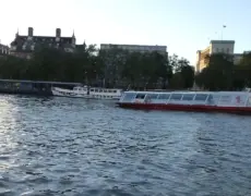 Descubre Londres desde una perspectiva única: Turismo en un Crucero por el Río Támesis